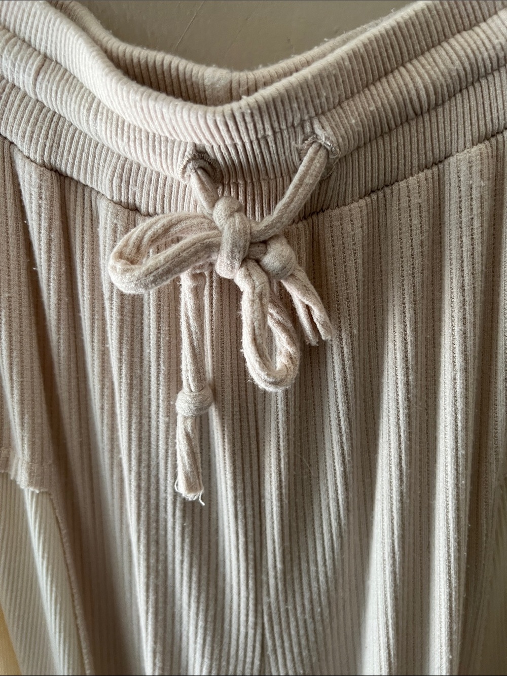Women's Cream & Beige Wide-Leg Pull-On Pants - Picture 4 of 7